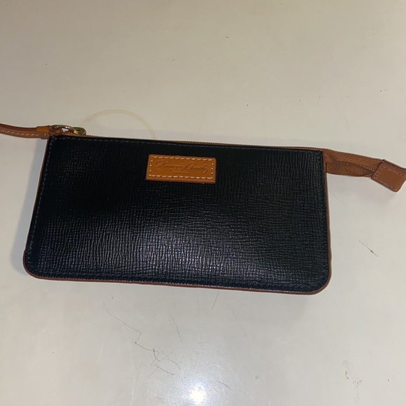 Dooney & Bourke double straps bag with wallet